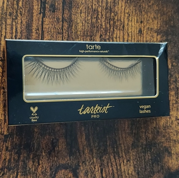 TARTE Tarteist Pro Lashes - Little Black Dress & Eyeko Eyelash Curler - Picture 2 of 9